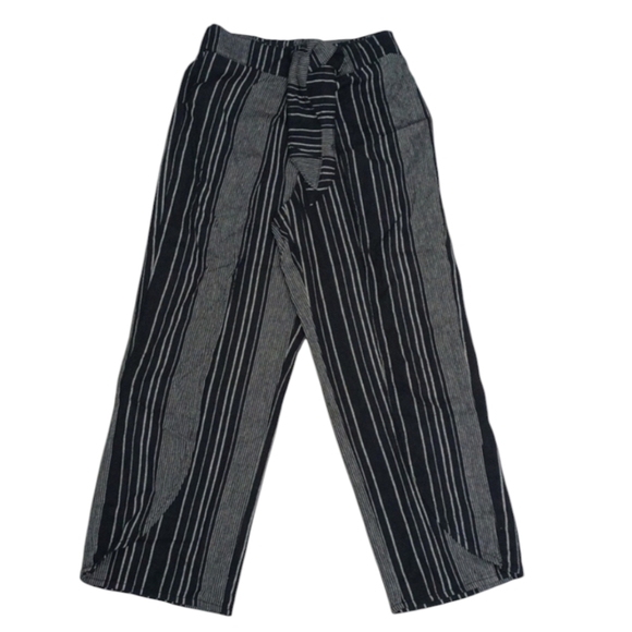 Maurices Pants - Maurices, Flyaway Wide Leg Cropped Pants